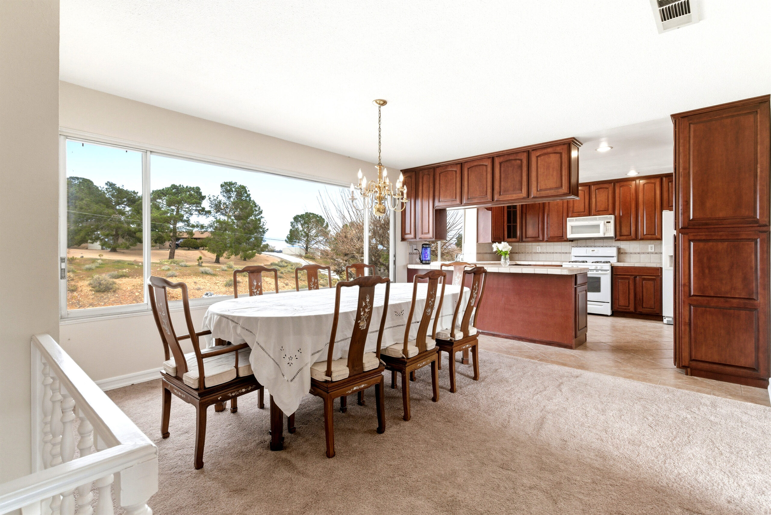 Dining room with natural light at 18785 Talisman in Hesperia