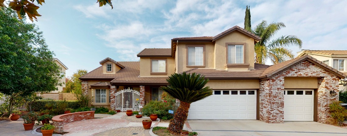 Beautiful Redlands California home with landscaped front yard